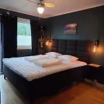Cozy House 10 Min From Dyrepark And The Center Сasa de vacaciones Kristiansand