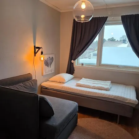 Cozy House 10 Min From Dyrepark And The Center Dom wakacyjny Kristiansand